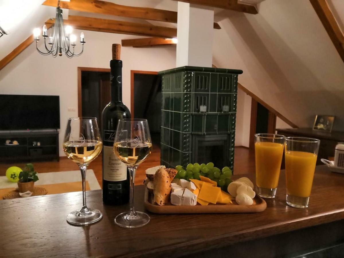 Historický dům u lázní Apartamento Třeboň Exterior foto