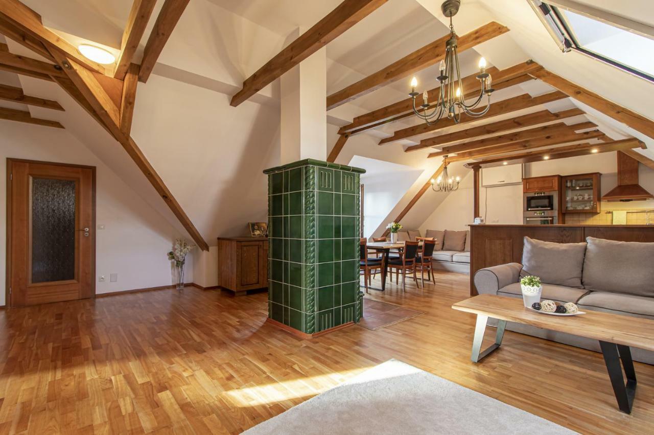 Historický dům u lázní Apartamento Třeboň Exterior foto